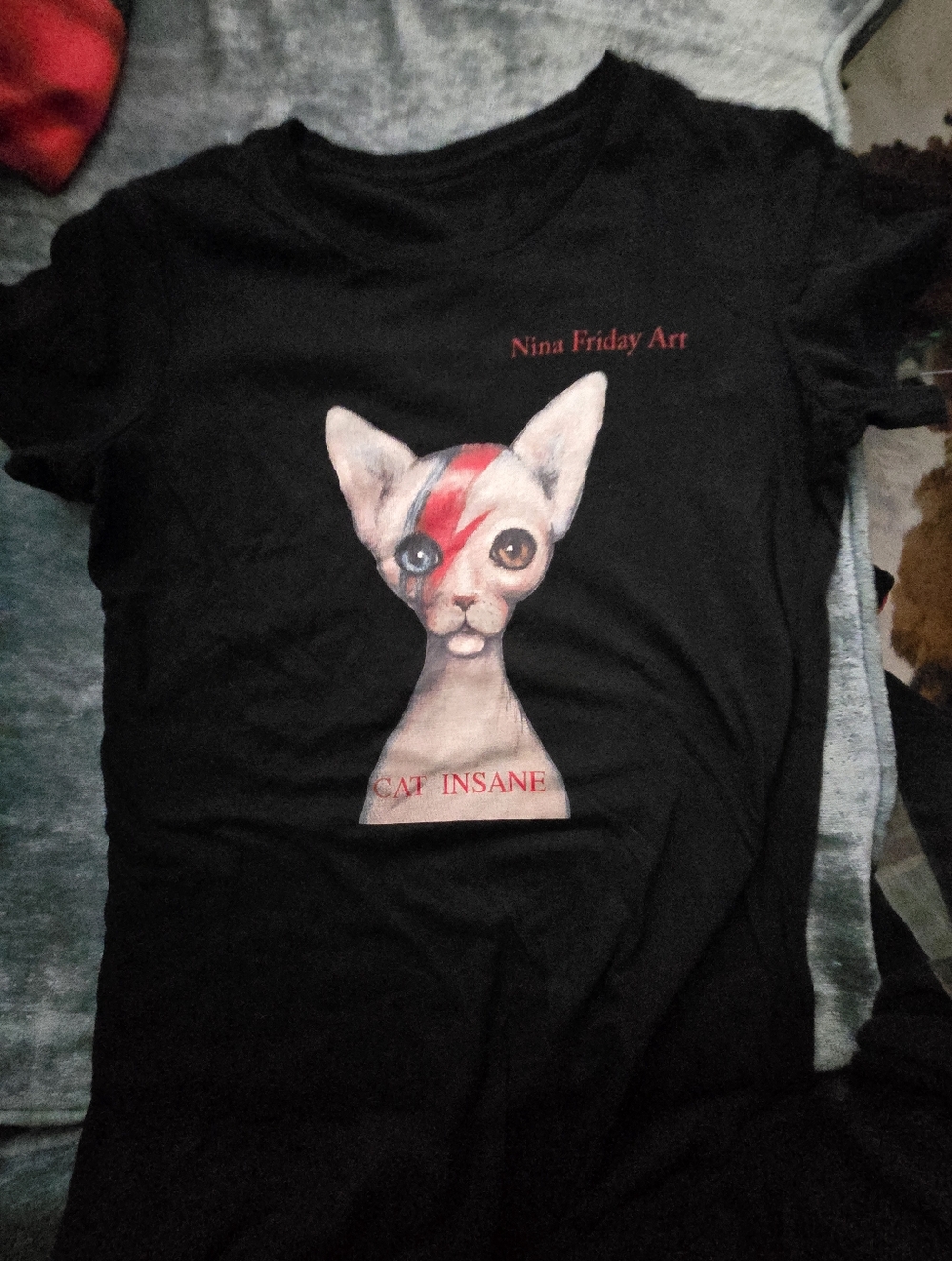 Nina Friday's Take On Bowie's Ziggy Character Cat T-shirt